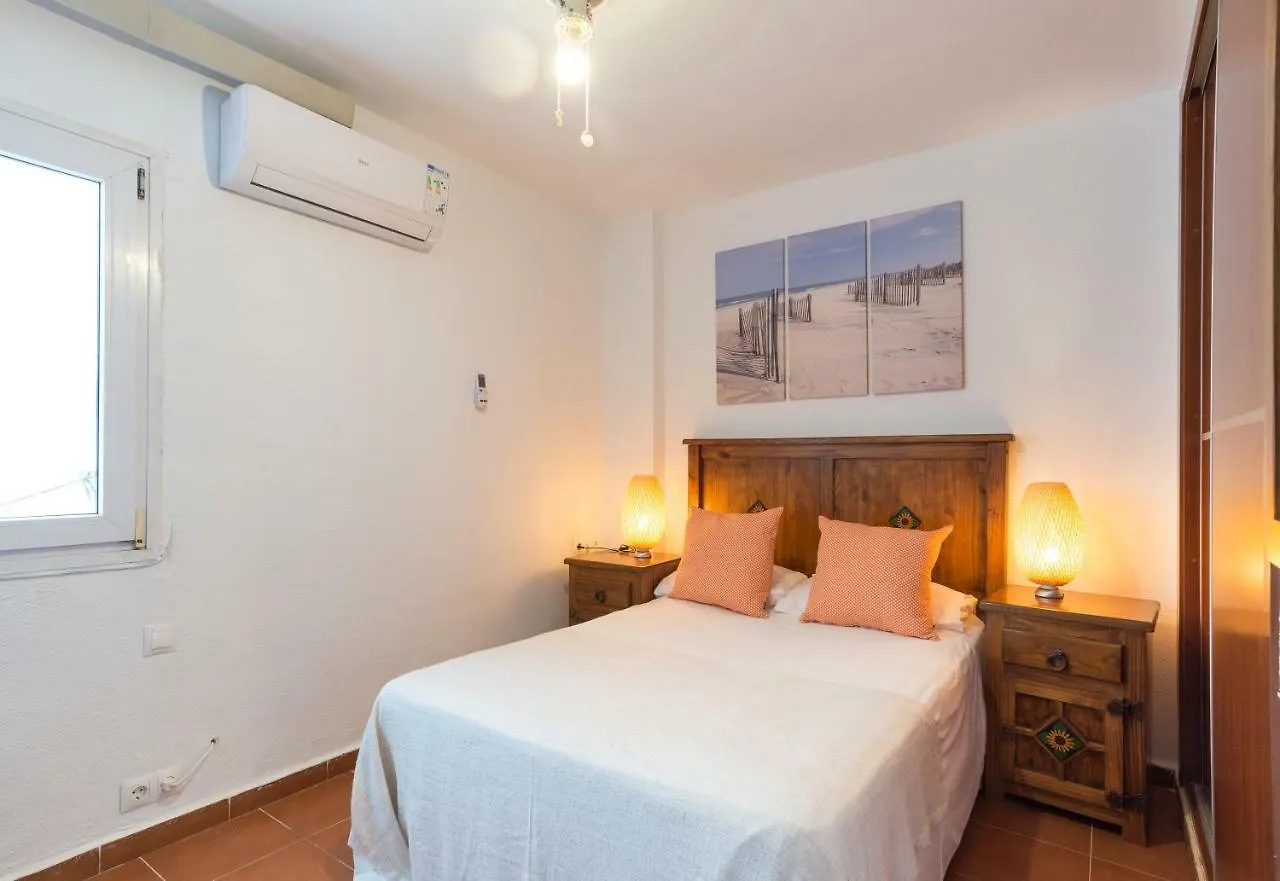 Appartement Mp3-Bright Beachfront 1-Bedroom Apt Walk To Old Town Málaga