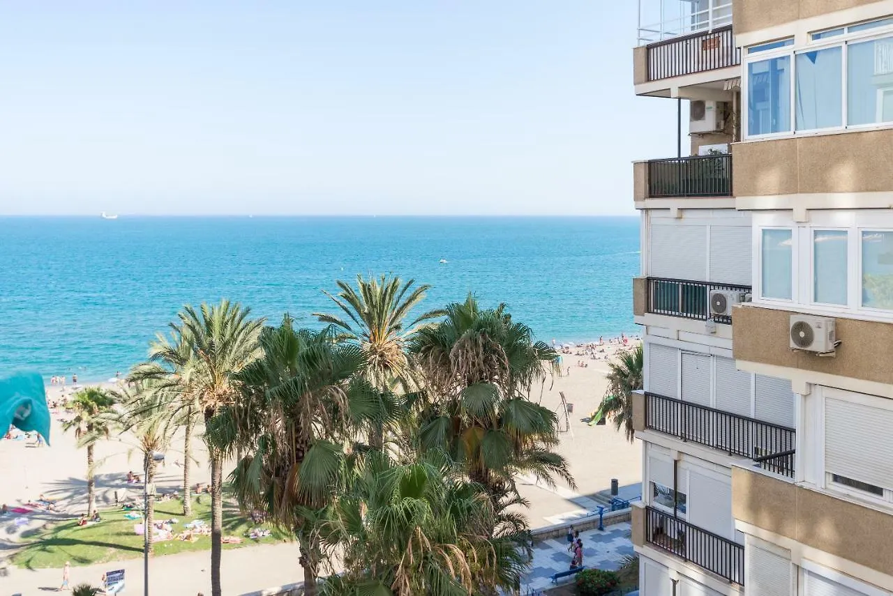 Mp3-Bright Beachfront 1-Bedroom Apt Walk To Old Town Málaga